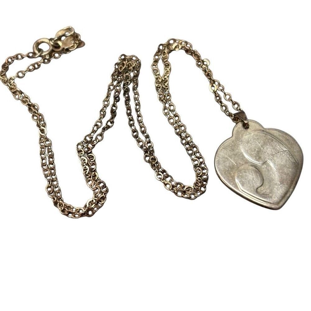 Avon 925 Sterling Silver Mother & Child Heart Pendant With 18” Chain 3.6g